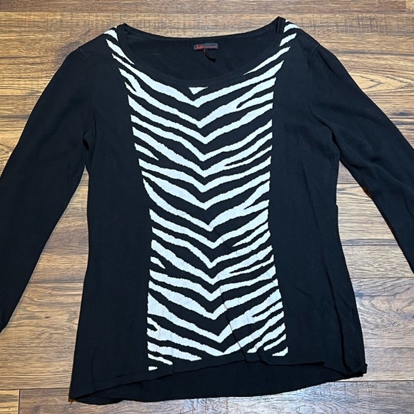 Sofia Vergara Sweater Size Large - Picture 1 of 5